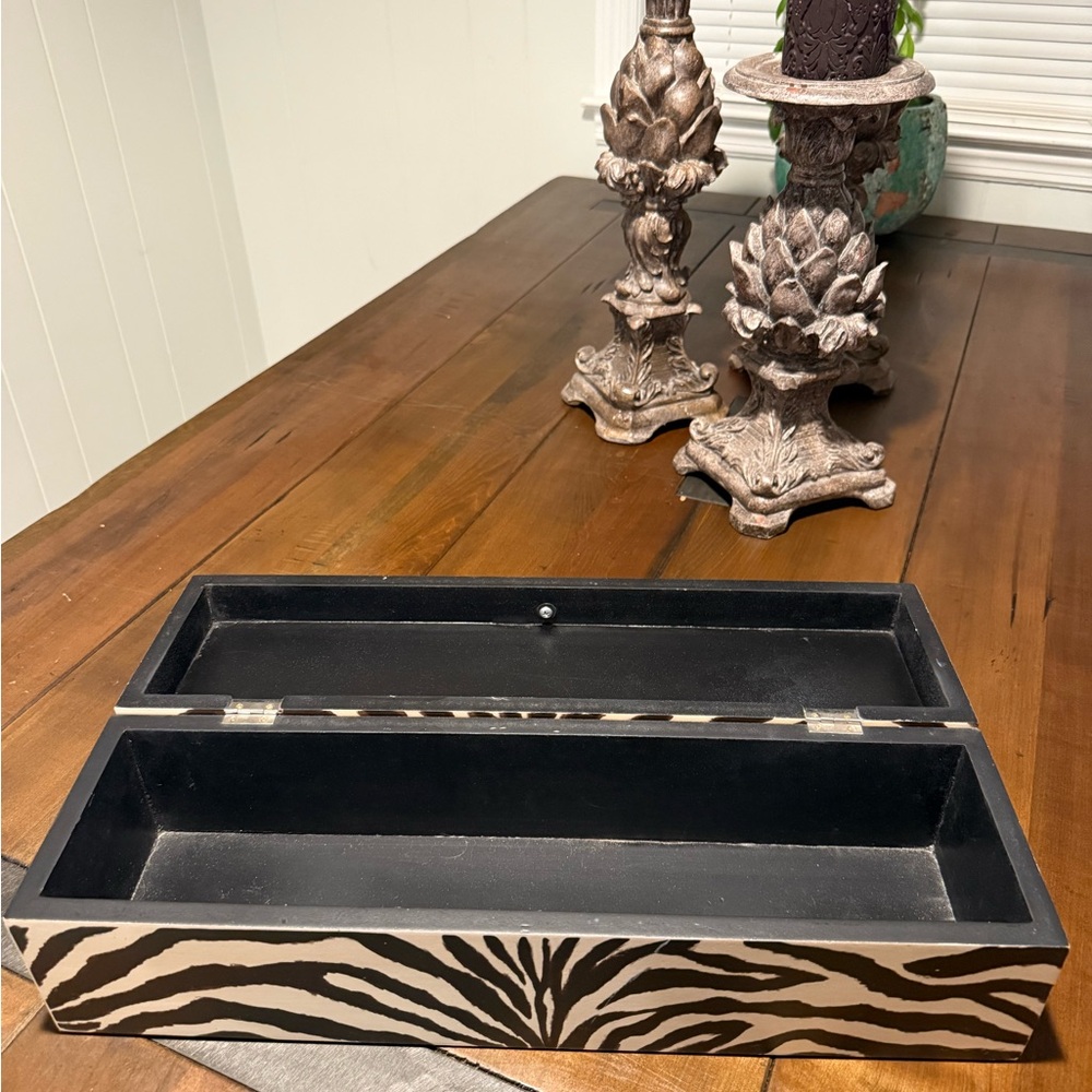 Zebra Print Decorative Box Heavy - Picture 3 of 4